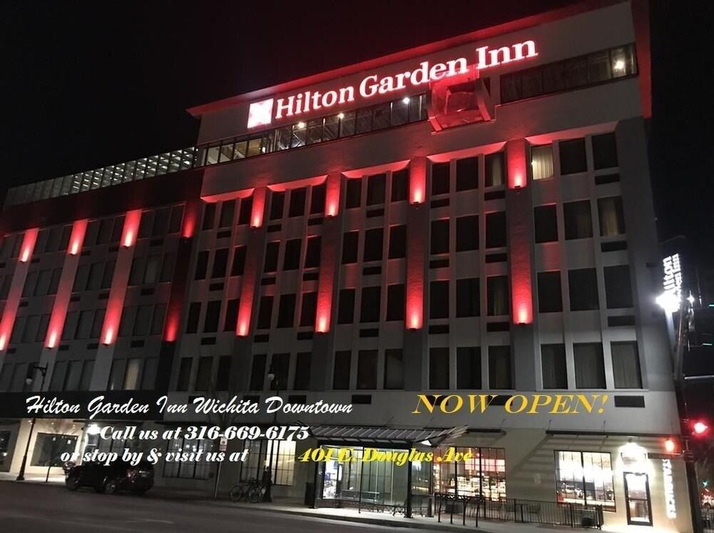 Hilton Garden Inn Wichita Downtown, Ks Zewnętrze zdjęcie